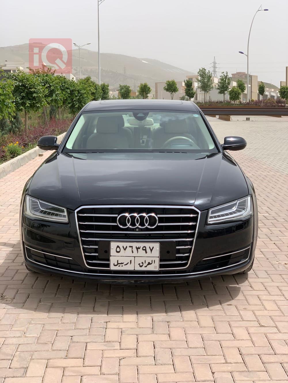 اودي A8